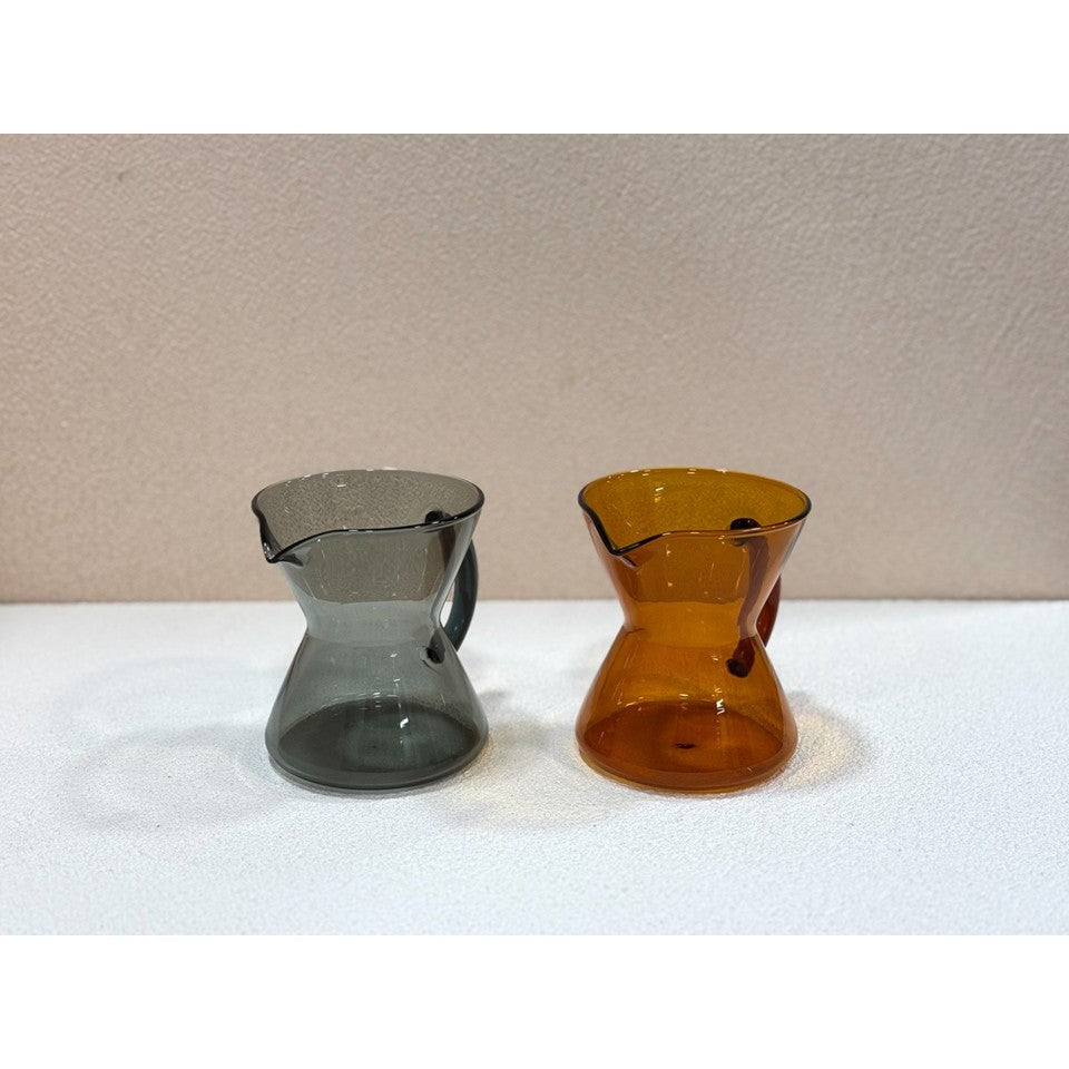 Cleft Pourer
