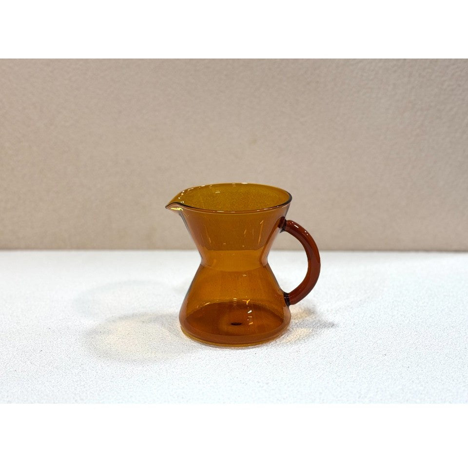 Cleft Pourer