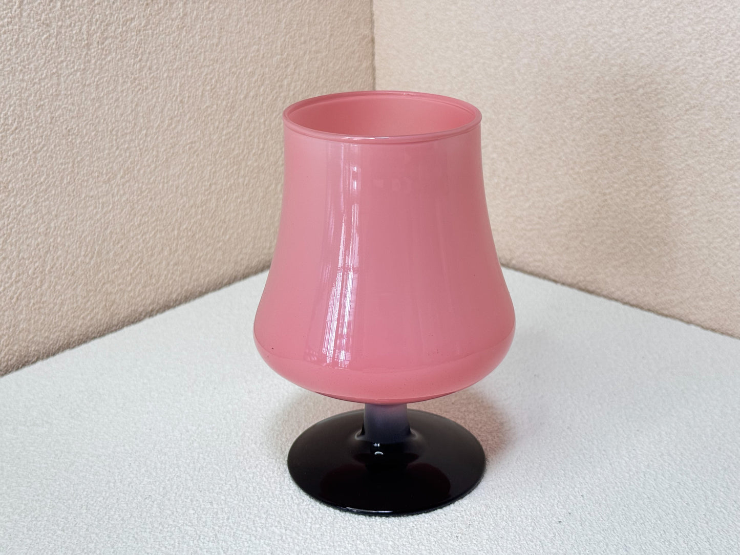 Retro Chic Pedestal Mug